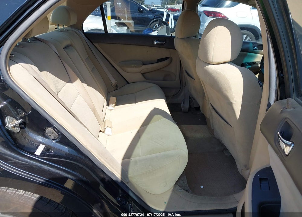 2007 HONDA ACCORD VIN: 1HGCM56417A058214