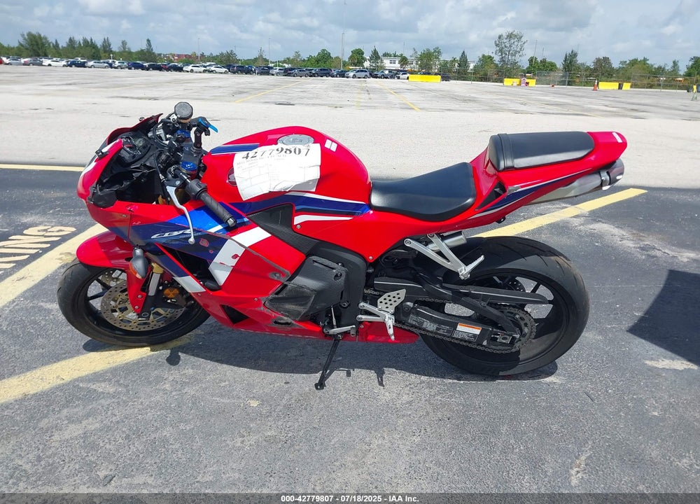 2024 HONDA CBR600 RA VIN: JH2PC4082RK800231
