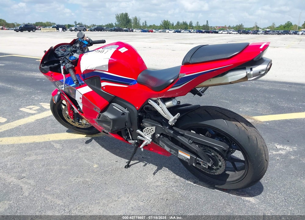 2024 HONDA CBR600 RA VIN: JH2PC4082RK800231