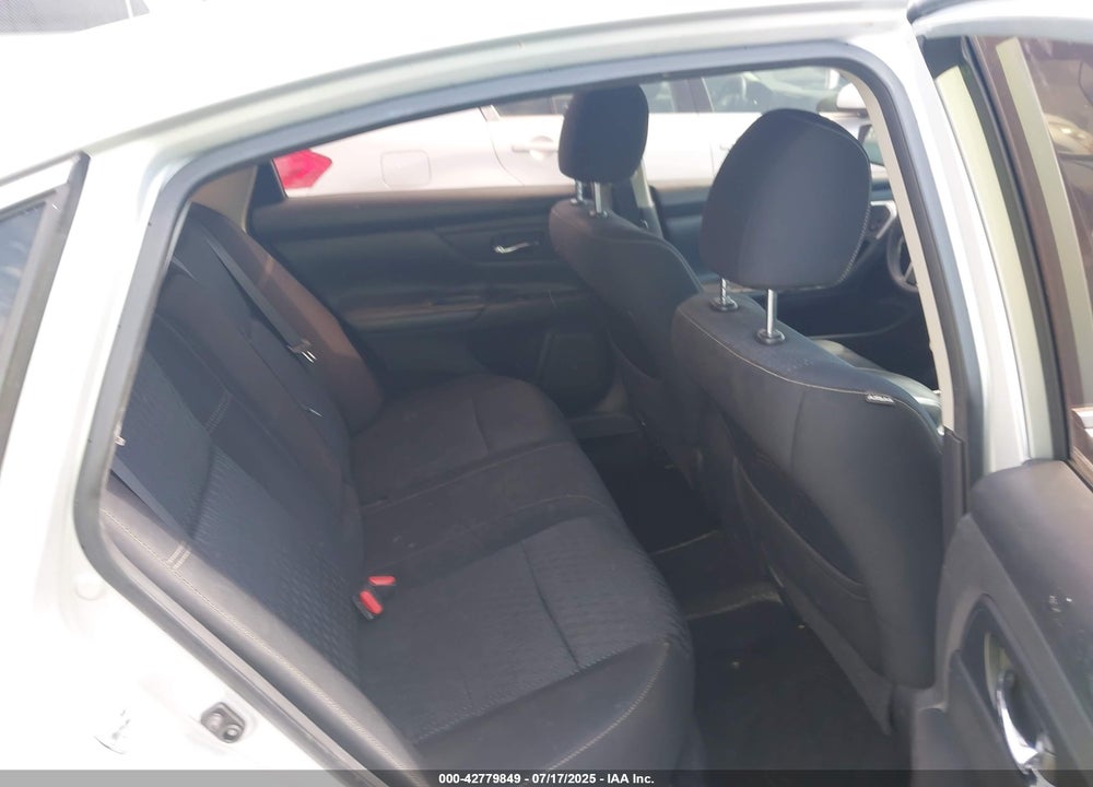 2016 NISSAN ALTIMA VIN: 1N4AL3AP8GC164216