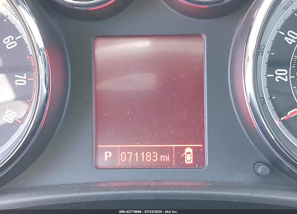 2016 BUICK CASCADA VIN: W04WT3N50GG141721