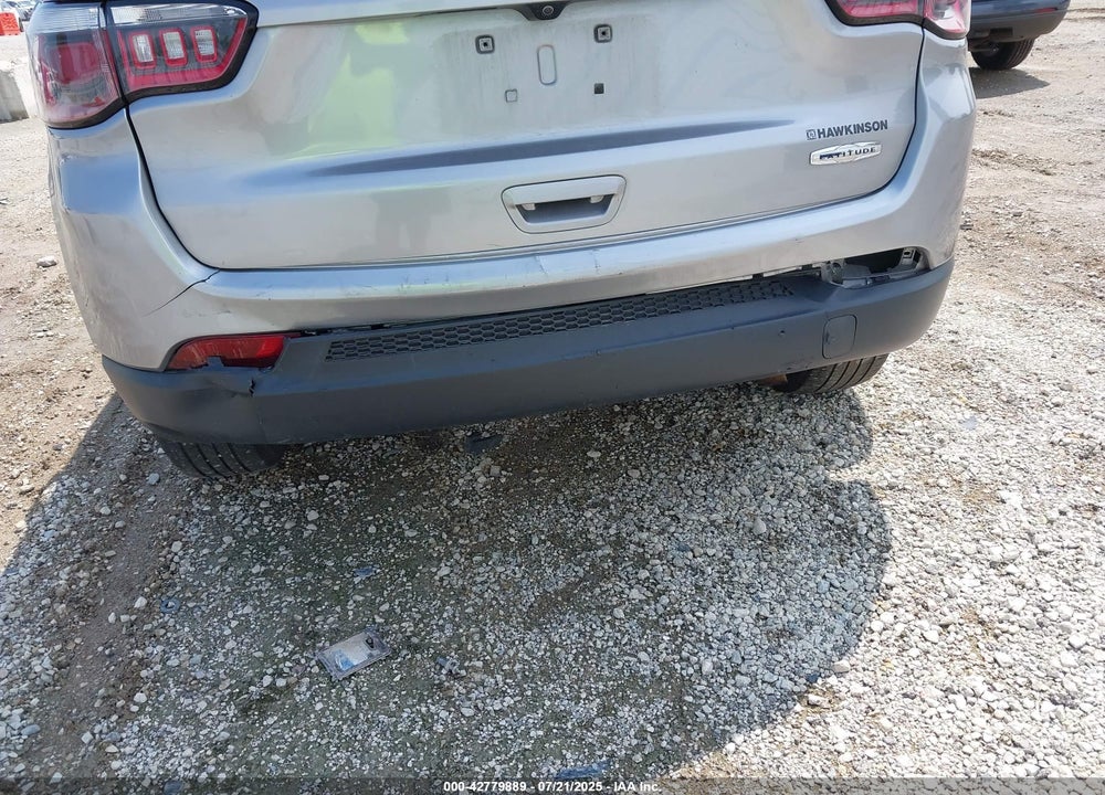 2019 JEEP COMPASS VIN: 3C4NJCBB0KT637642