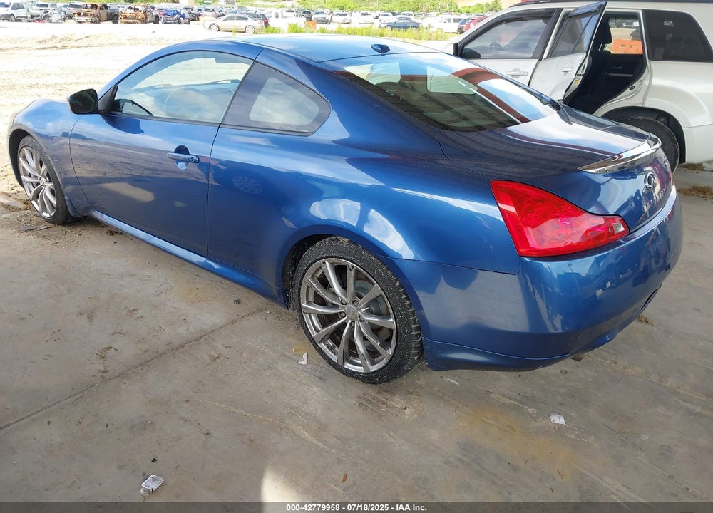 2008 INFINITI G37 VIN: JNKCV64E48M130356
