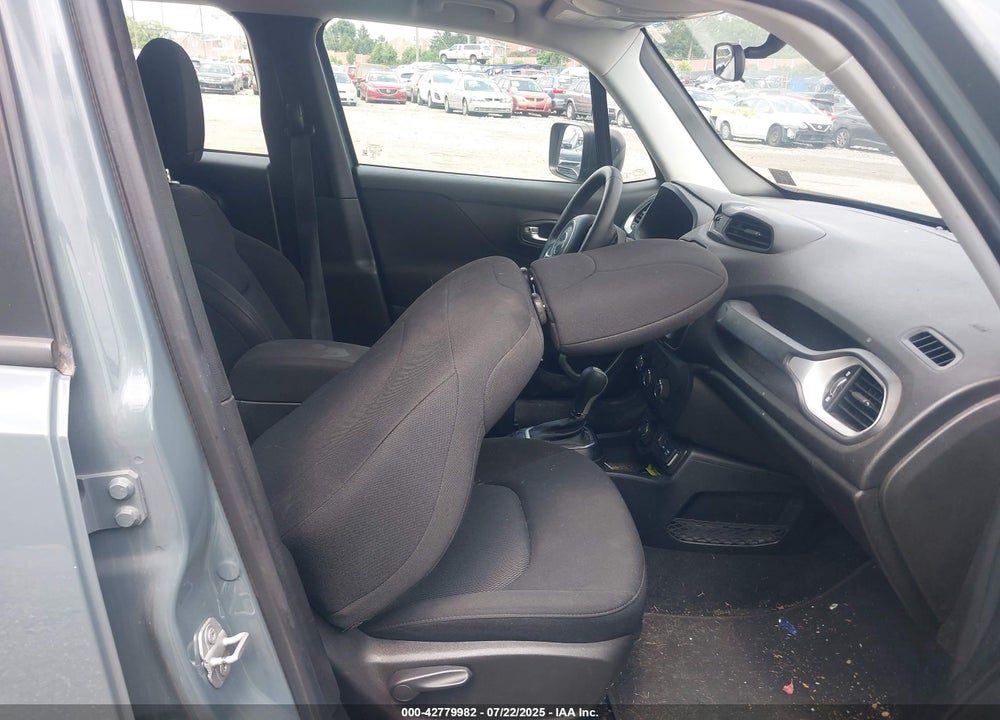 2018 JEEP RENEGADE VIN: ZACCJBAB5JPH36126