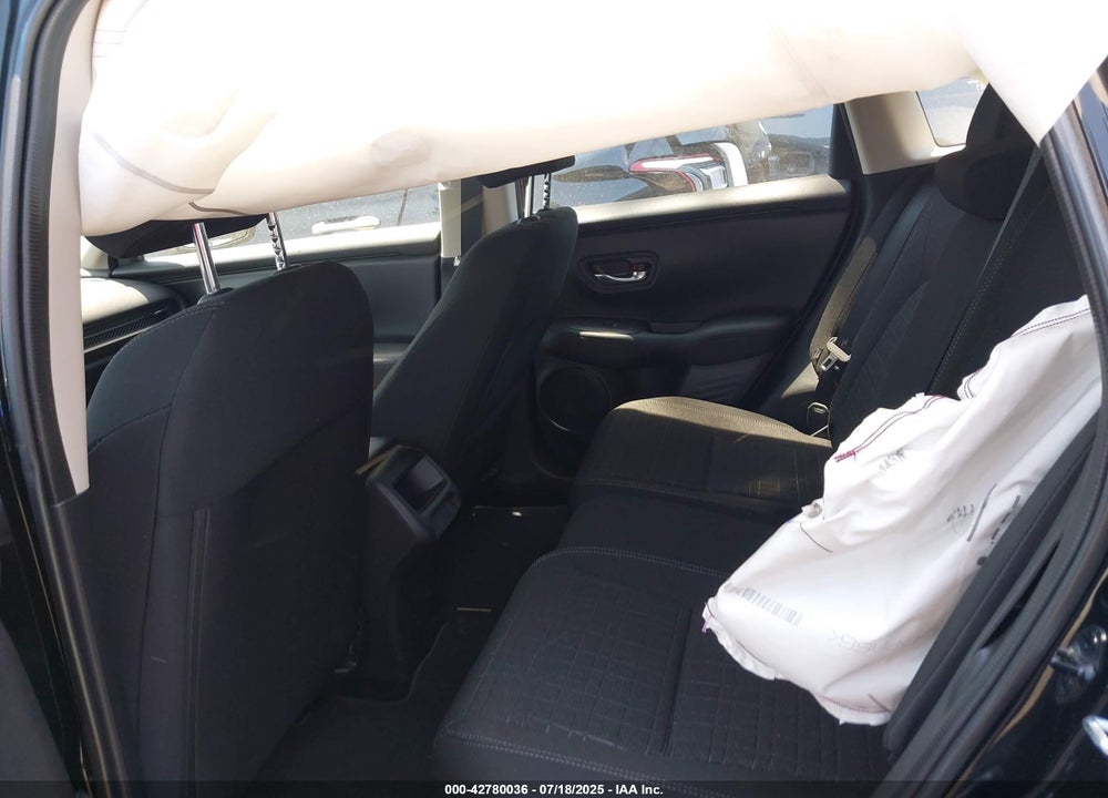 2025 HONDA HR-V VIN: 3CZRZ1H35SM754698