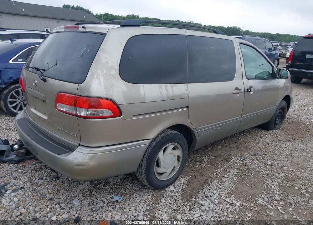 2002 TOYOTA SIENNA VIN: 4T3ZF13C42U499868