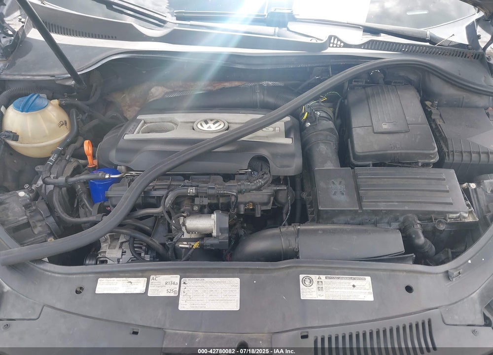 2012 VOLKSWAGEN EOS VIN: WVWFW7AH3CV001026