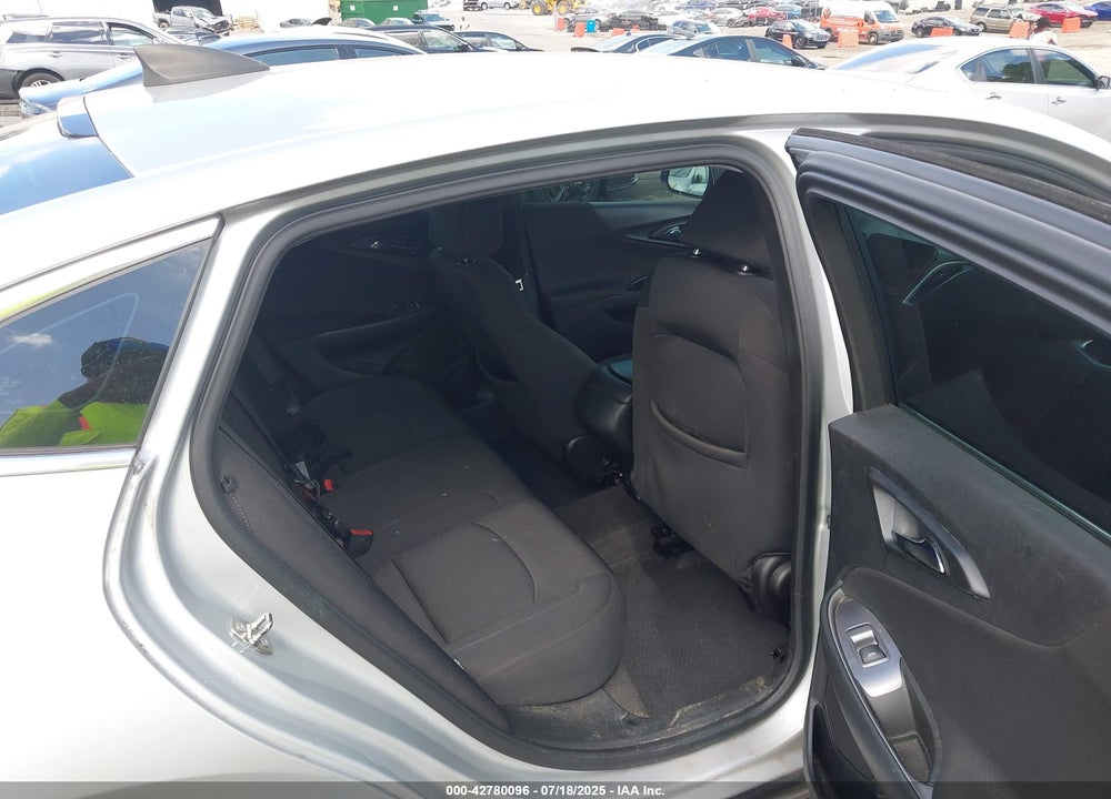 2019 CHEVROLET MALIBU VIN: 1G1ZG5ST2KF201379