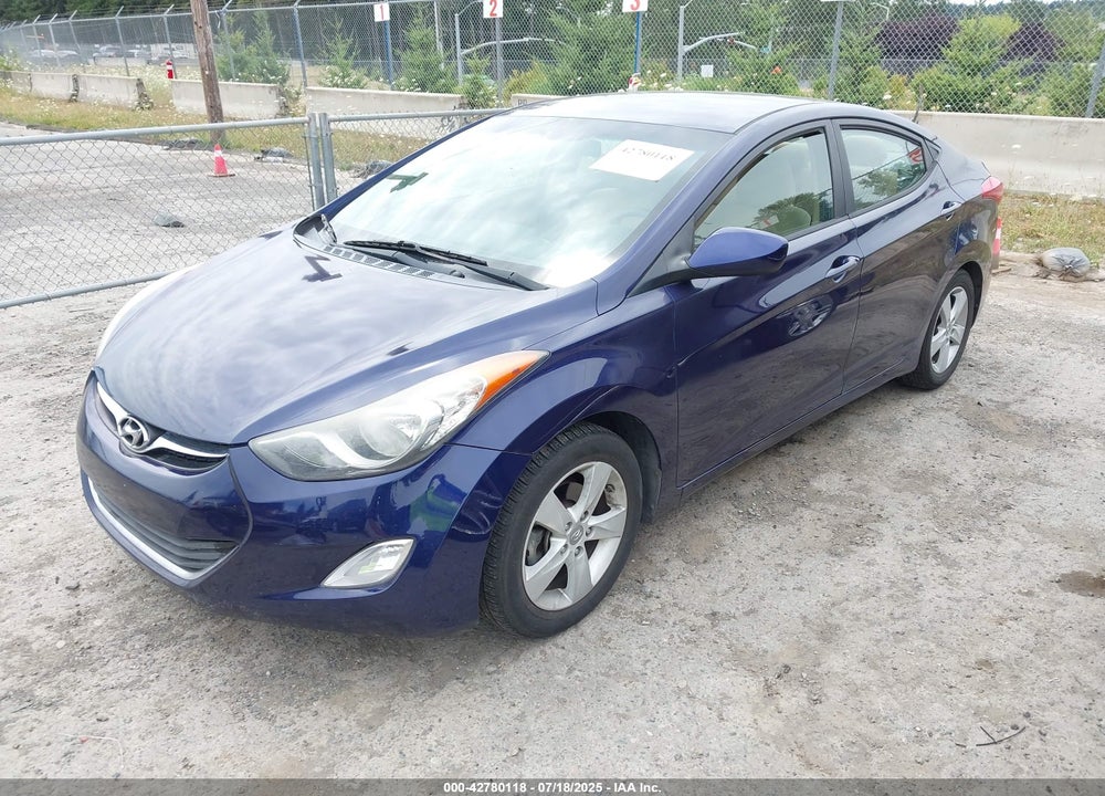 2013 HYUNDAI ELANTRA VIN: 5NPDH4AE3DH157087