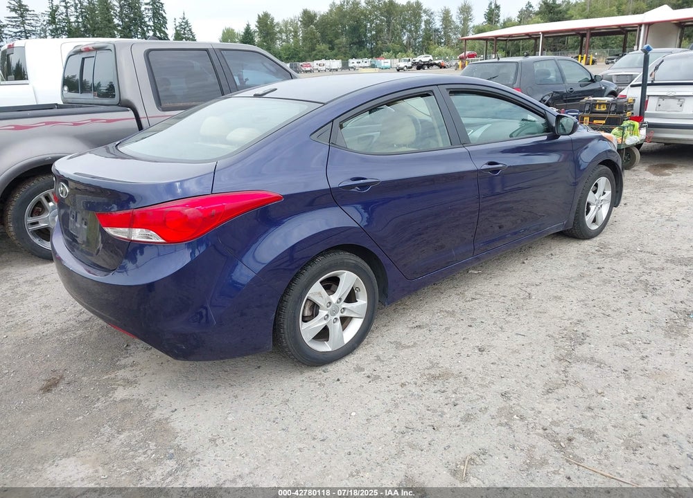 2013 HYUNDAI ELANTRA VIN: 5NPDH4AE3DH157087