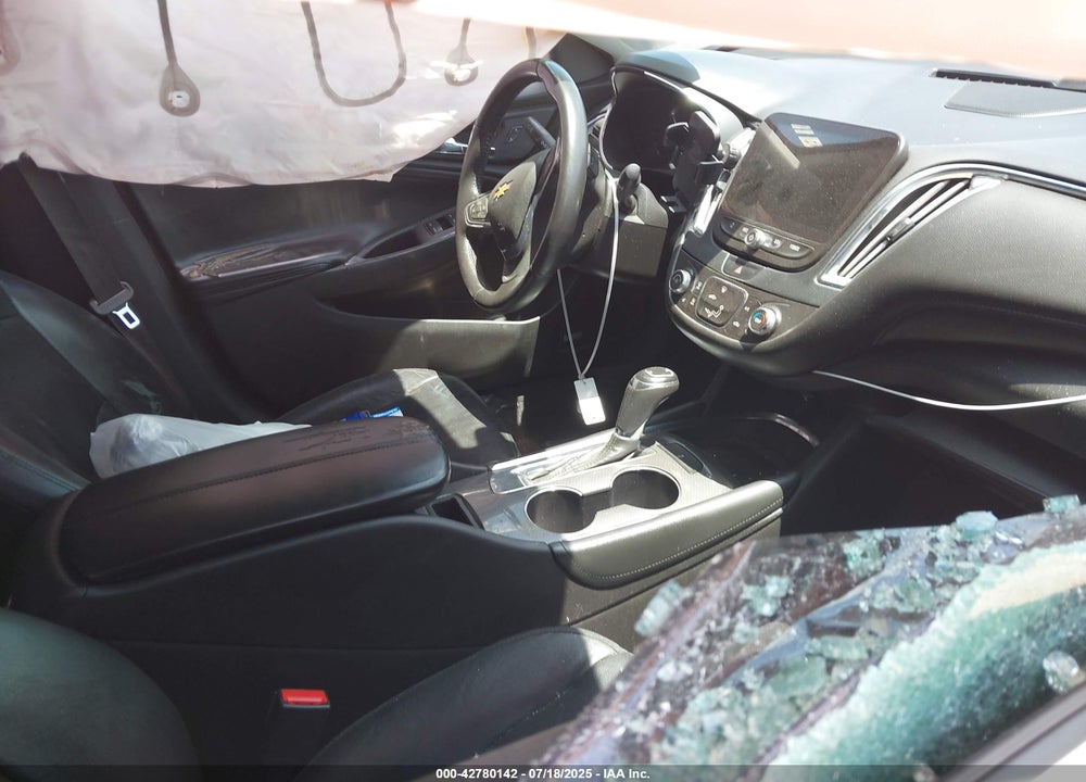 2017 CHEVROLET MALIBU VIN: 1G1ZE5ST8HF226320