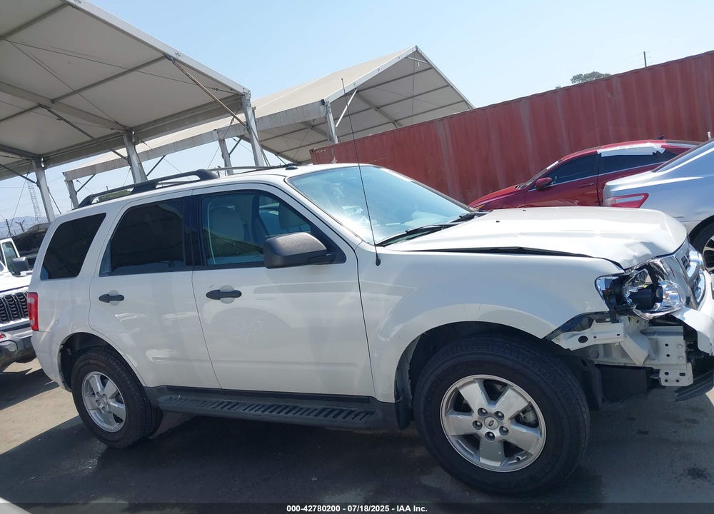 2011 FORD ESCAPE VIN: 1FMCU0D75BKC04921