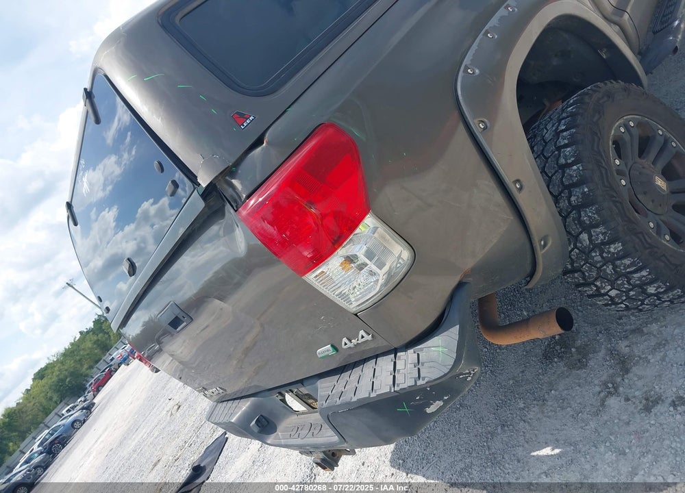 2011 TOYOTA TUNDRA VIN: 5TFDW5F19BX165438