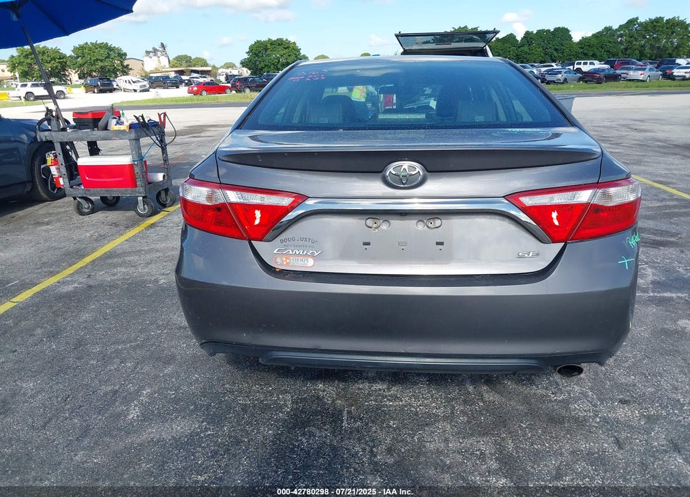 2017 TOYOTA CAMRY VIN: 4T1BF1FK7HU636789