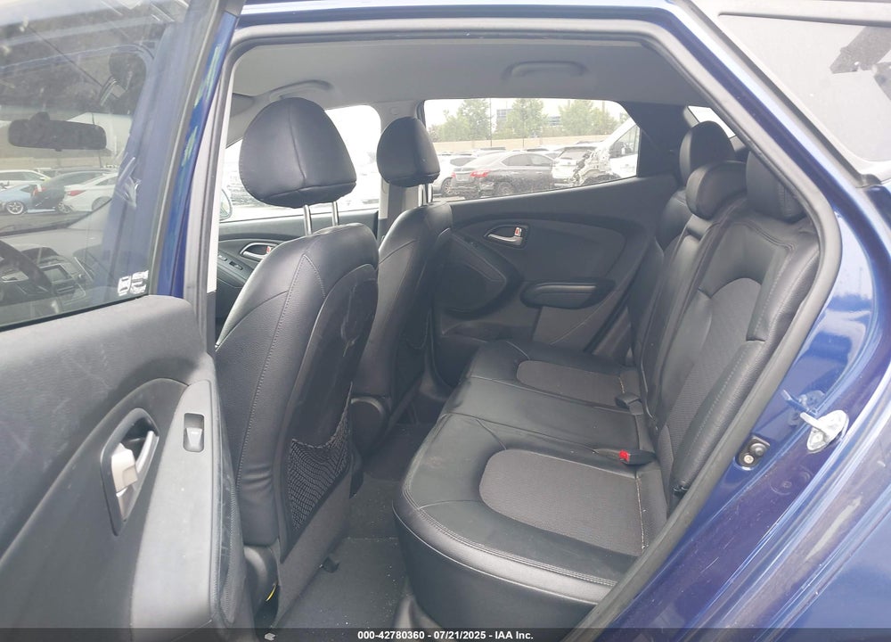 2013 HYUNDAI TUCSON VIN: KM8JU3AC1DU567928