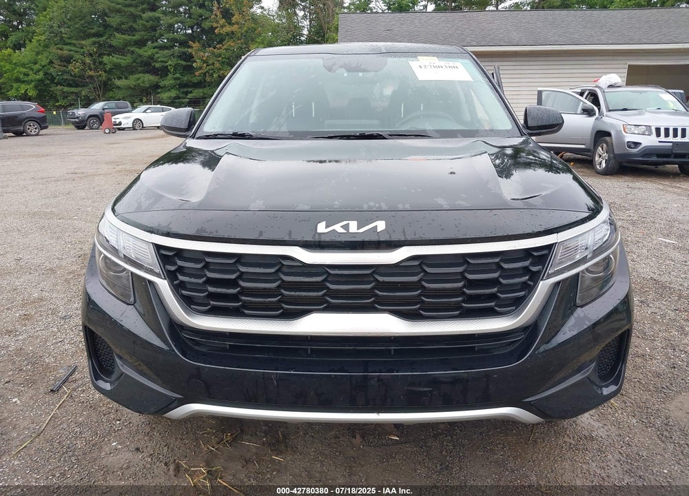2023 KIA SELTOS LX VIN: KNDEPCAA3P7412604