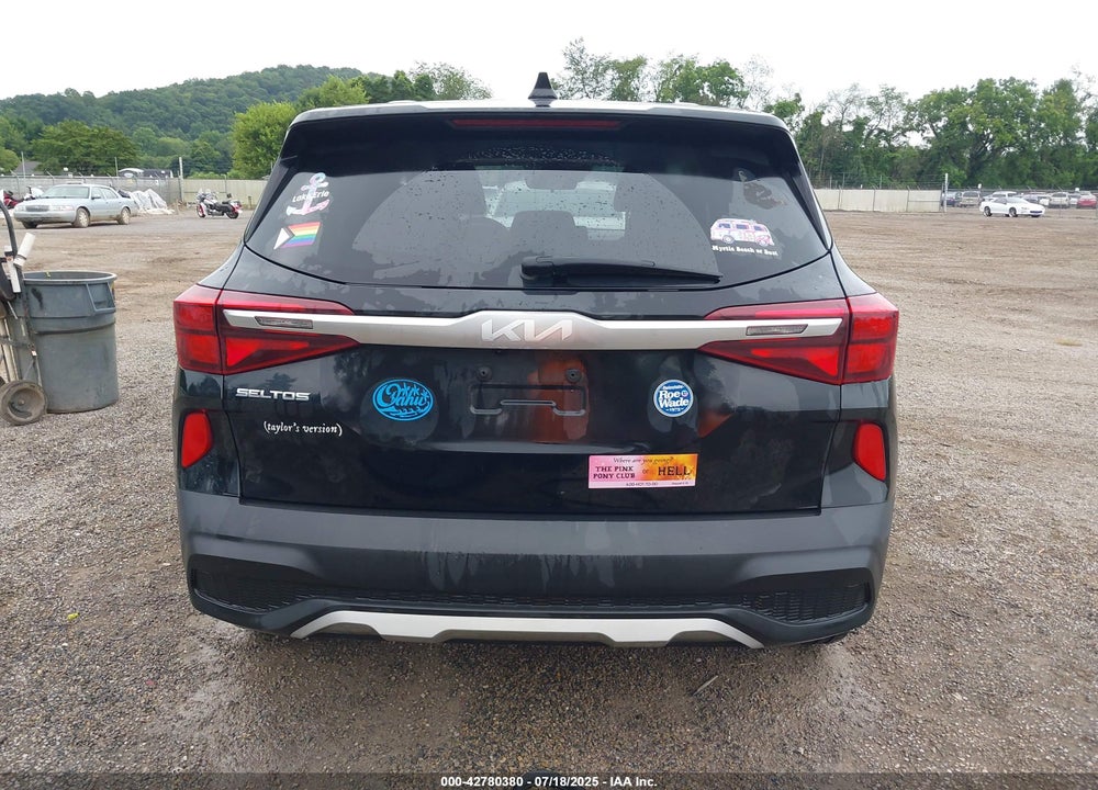 2023 KIA SELTOS LX VIN: KNDEPCAA3P7412604