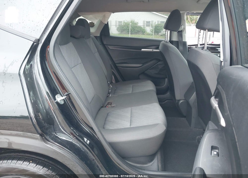 2023 KIA SELTOS LX VIN: KNDEPCAA3P7412604