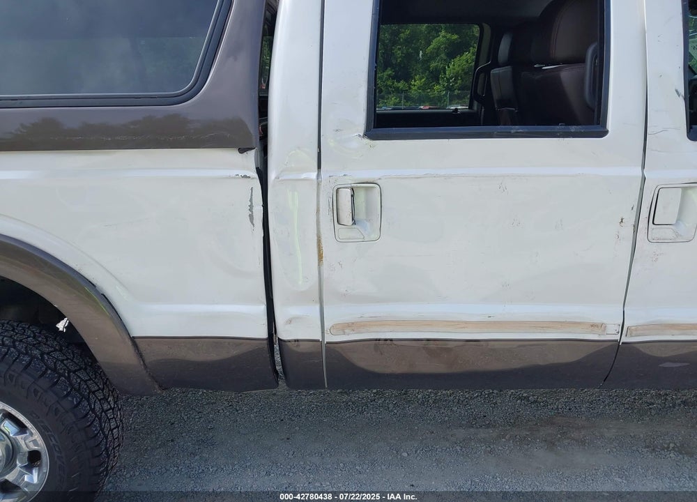2016 FORD F-350 LARIAT VIN: 1FT8W3BT4GED21725