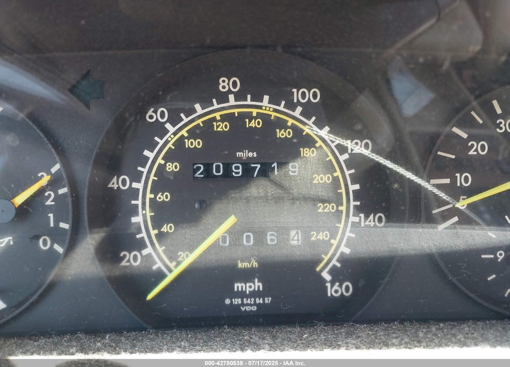 1989 MERCEDES-BENZ 300 SEL VIN: WDBCA25D3KA466244