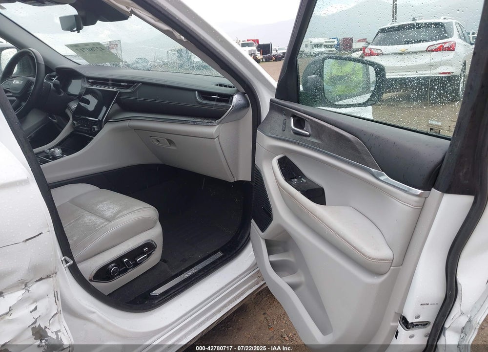2021 JEEP GRAND CHEROKEE L VIN: 1C4RJKDG5M8138258