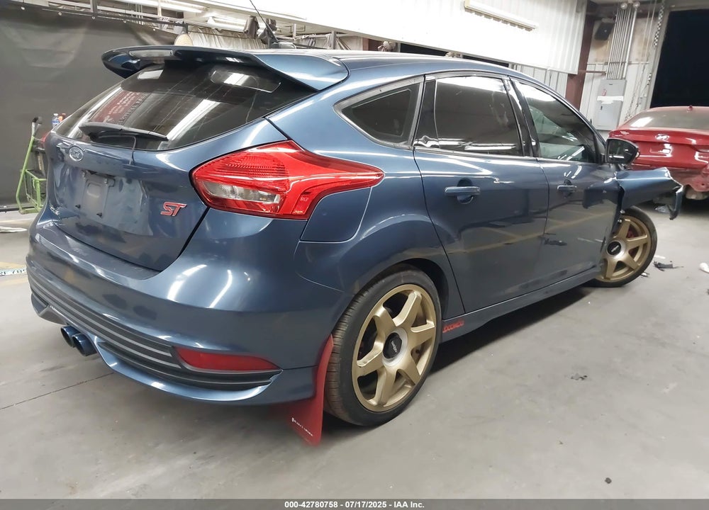 2018 FORD FOCUS ST VIN: 1FADP3L93JL244790