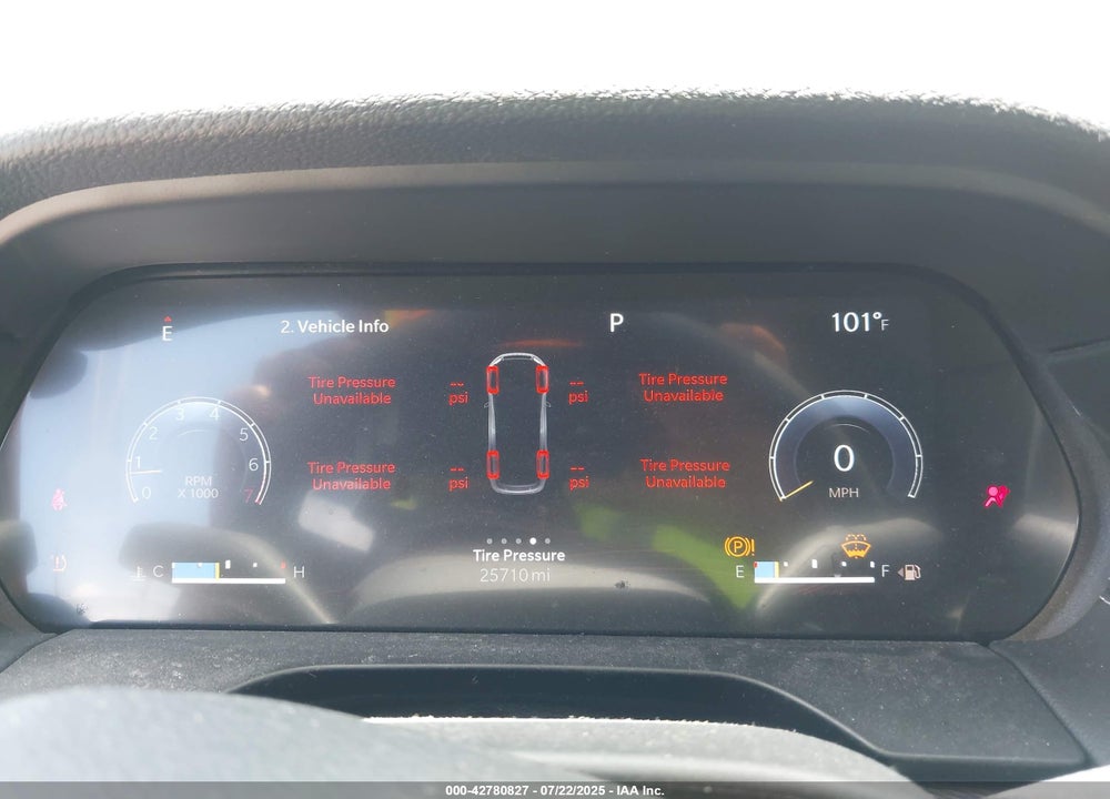 2024 JEEP GRAND CHEROKEE L VIN: 1C4RJJAG2R8940787
