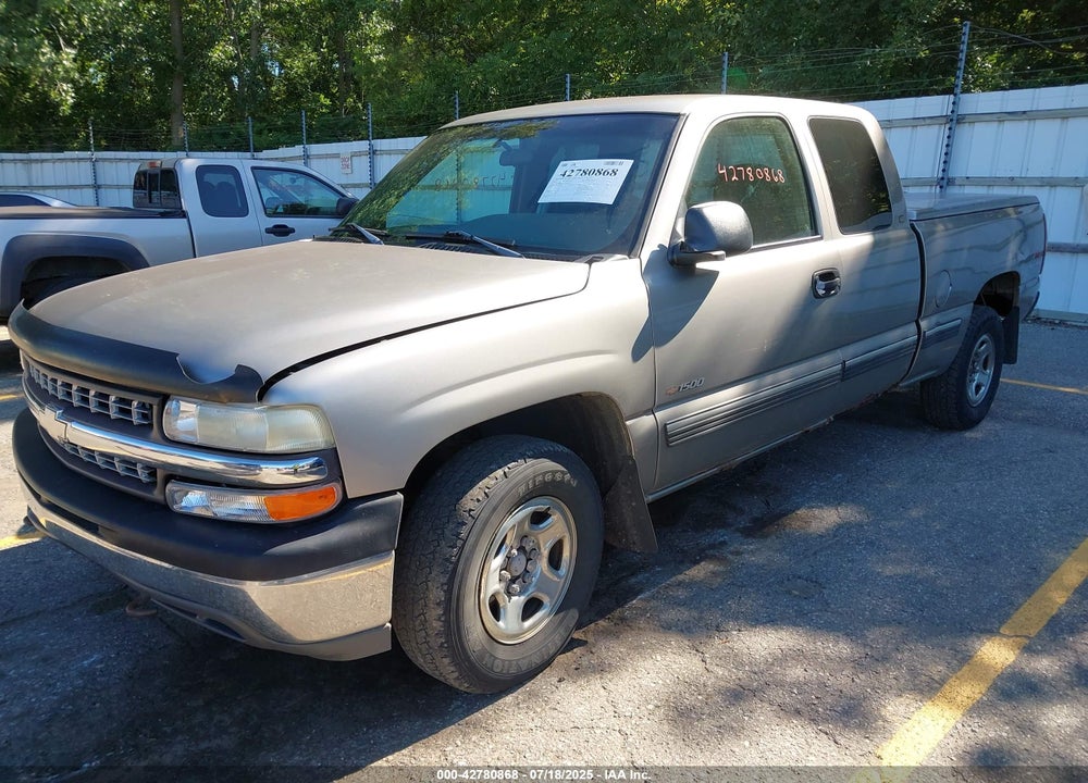 2000 CHEVROLET SILVERADO 1500 VIN: 2GCEK19V2Y1186595