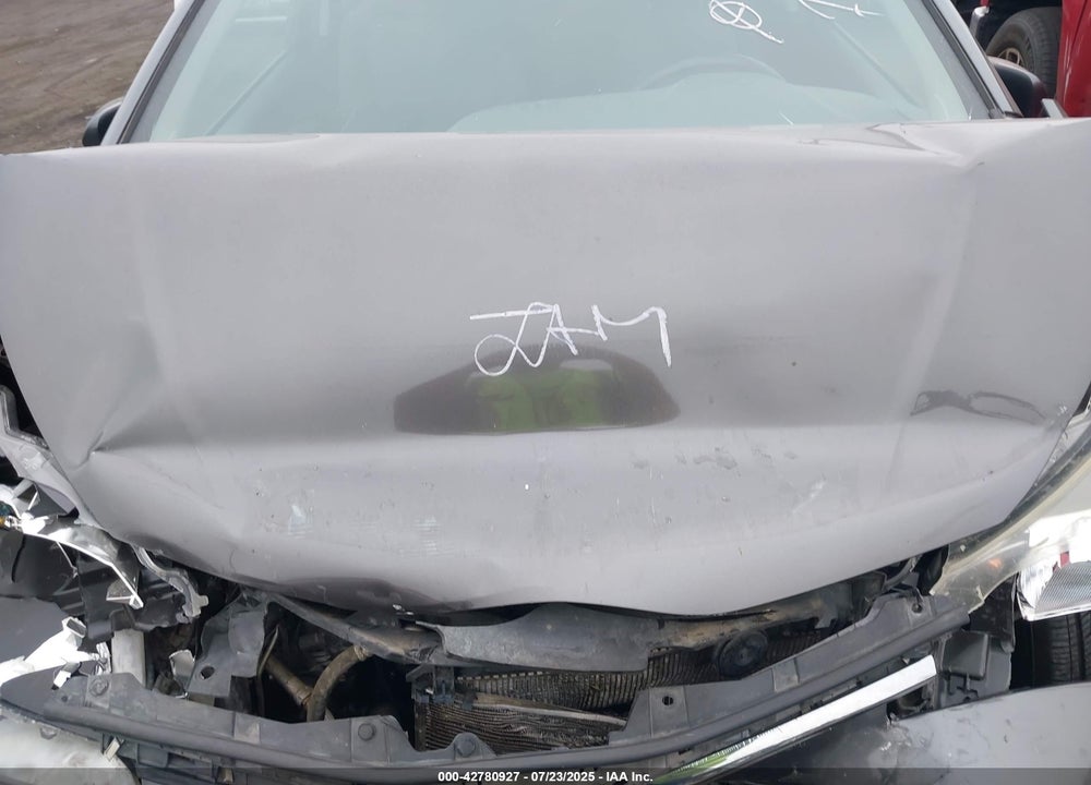 2015 TOYOTA YARIS L VIN: VNKJTUD38FA017341