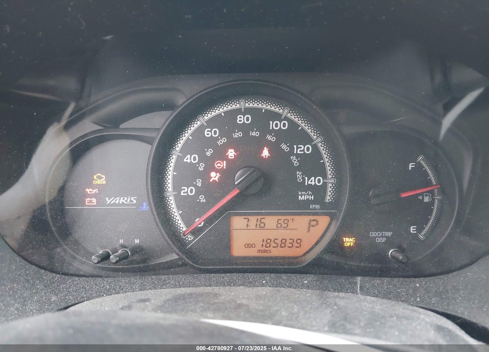 2015 TOYOTA YARIS L VIN: VNKJTUD38FA017341