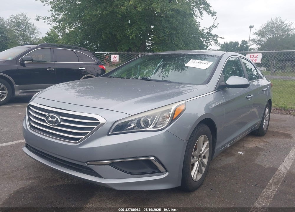 2017 HYUNDAI SONATA VIN: 5NPE24AF2HH566895