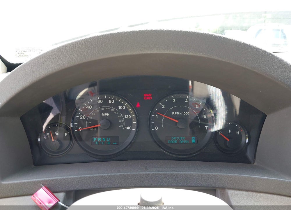 2005 JEEP GRAND CHEROKEE LAREDO VIN: 1J4GR48K05C707536