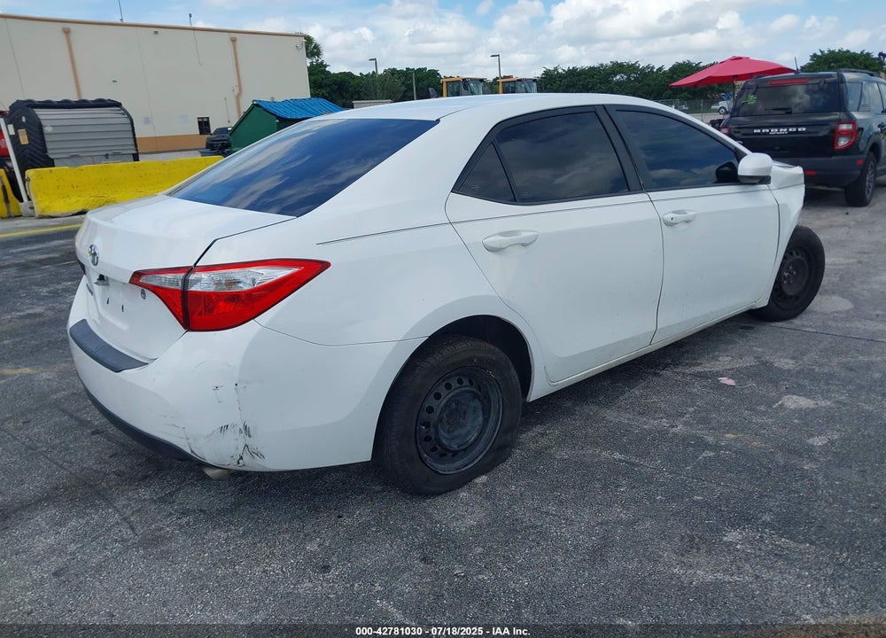 2015 TOYOTA COROLLA VIN: 2T1BURHE8FC381516