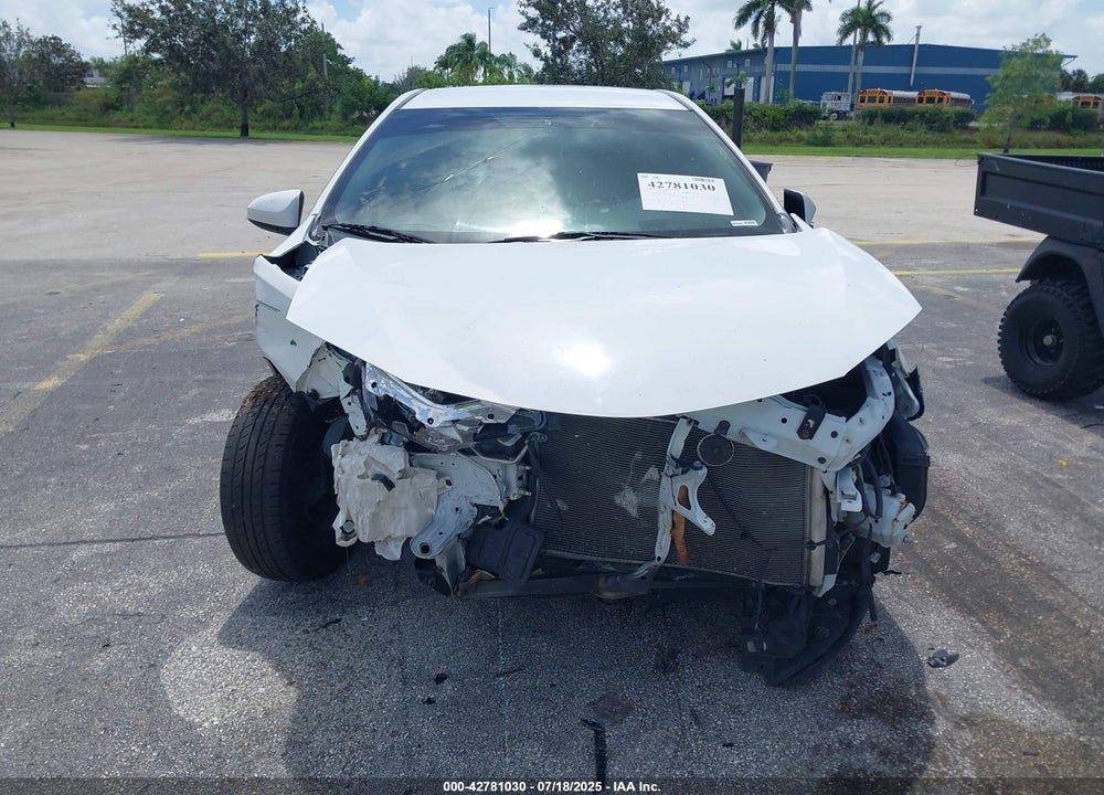 2015 TOYOTA COROLLA VIN: 2T1BURHE8FC381516