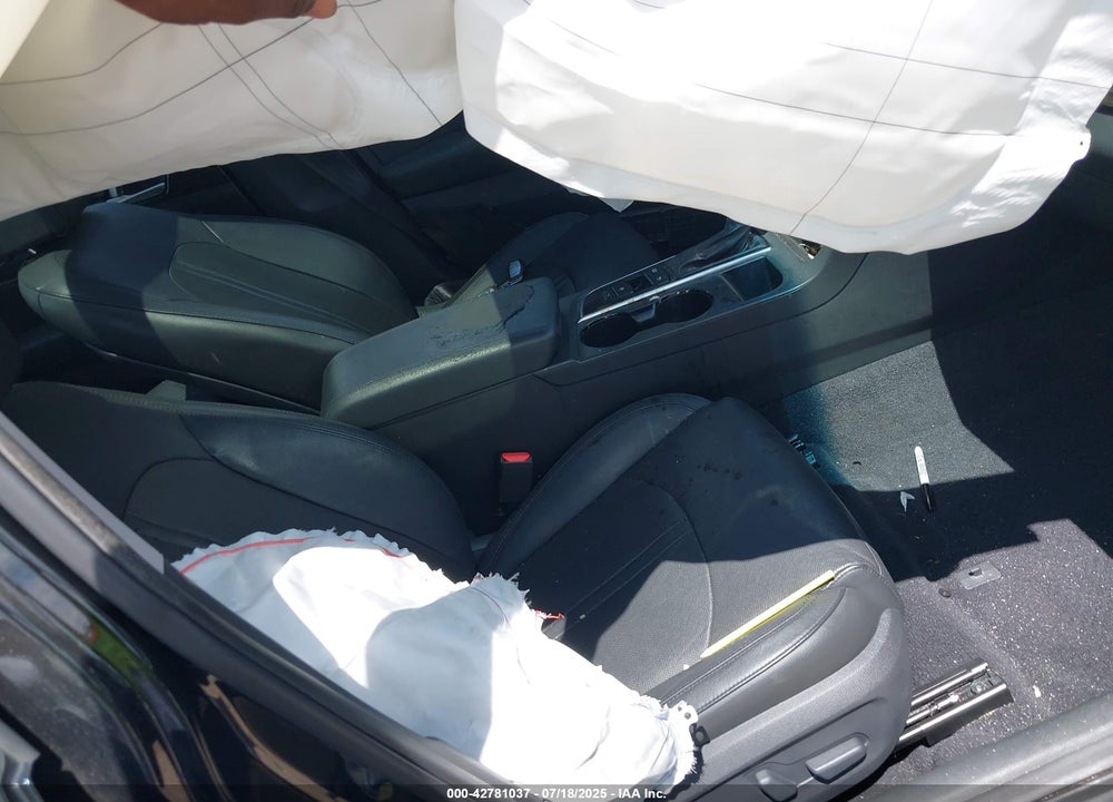2016 HYUNDAI SONATA VIN: 5NPE34AF3GH283367