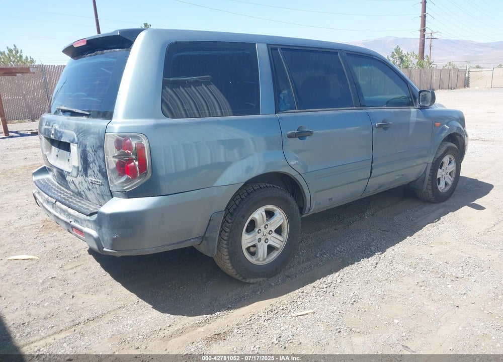 2006 HONDA PILOT LX VIN: 2HKYF18186H562552