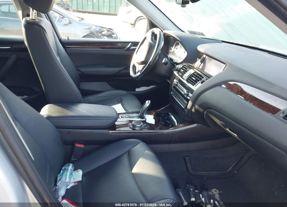 2016 BMW X3 VIN: 5UXWX9C50G0D66442