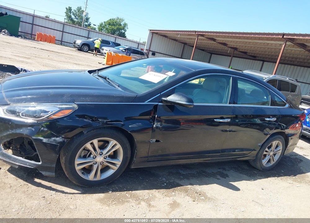 2018 HYUNDAI SONATA VIN: 5NPE34AFXJH705917