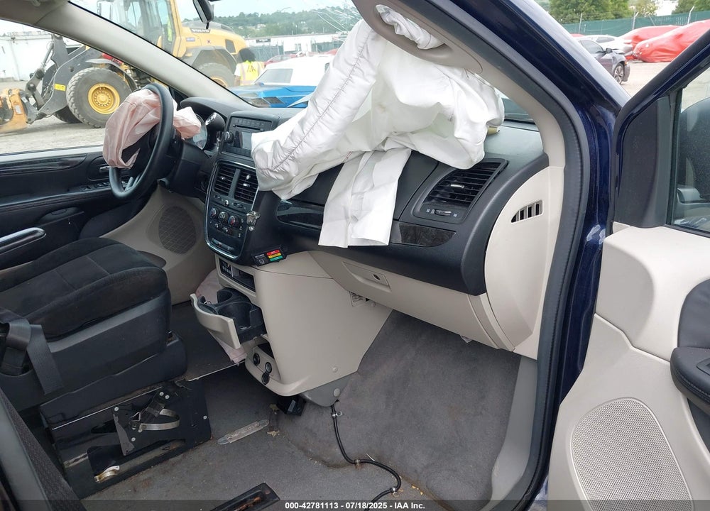 2013 DODGE GRAND CARAVAN SXT VIN: 2C4RDGCG1DR583008