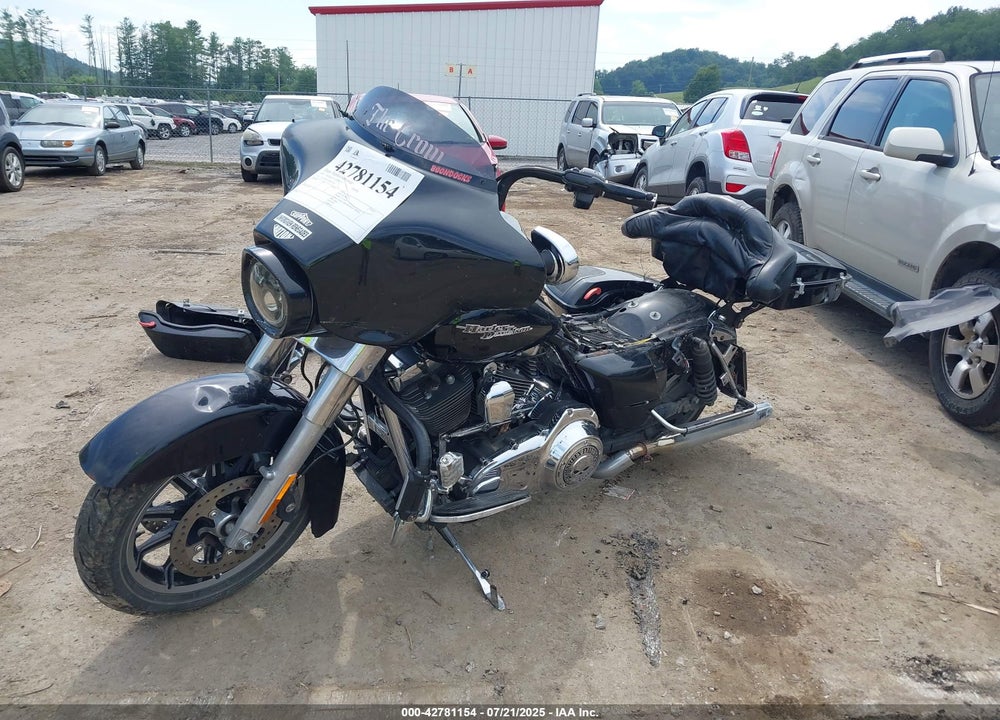 2012 HARLEY-DAVIDSON FLHX STREET GLIDE VIN: 1HD1KBM16CB659561