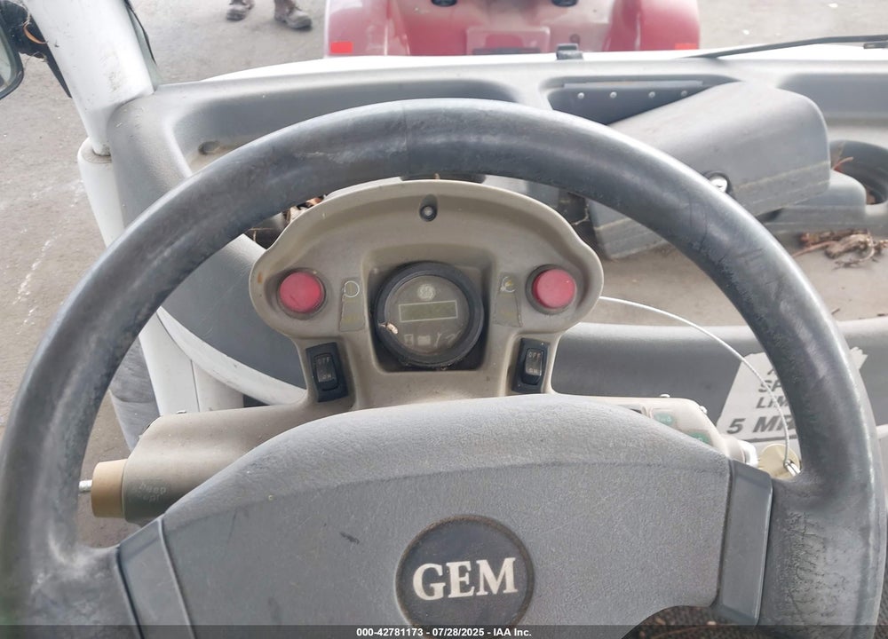 2001 GLOBAL ELECTRIC MOTORS 825 VIN: 5ASAG27401F013958