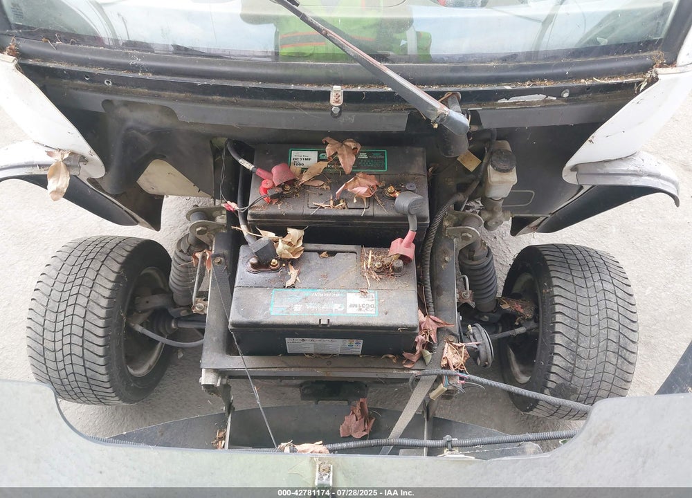 2001 GLOBAL ELECTRIC MOTORS 825 VIN: 5ASAG274X1F013899