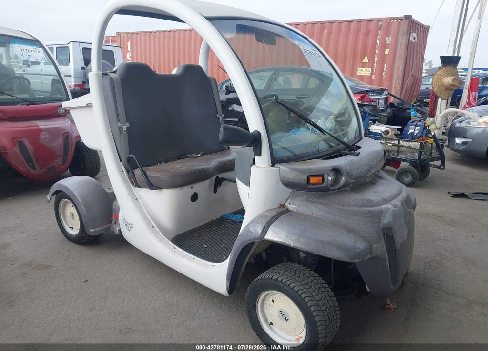 2001 GLOBAL ELECTRIC MOTORS 825 VIN: 5ASAG274X1F013899