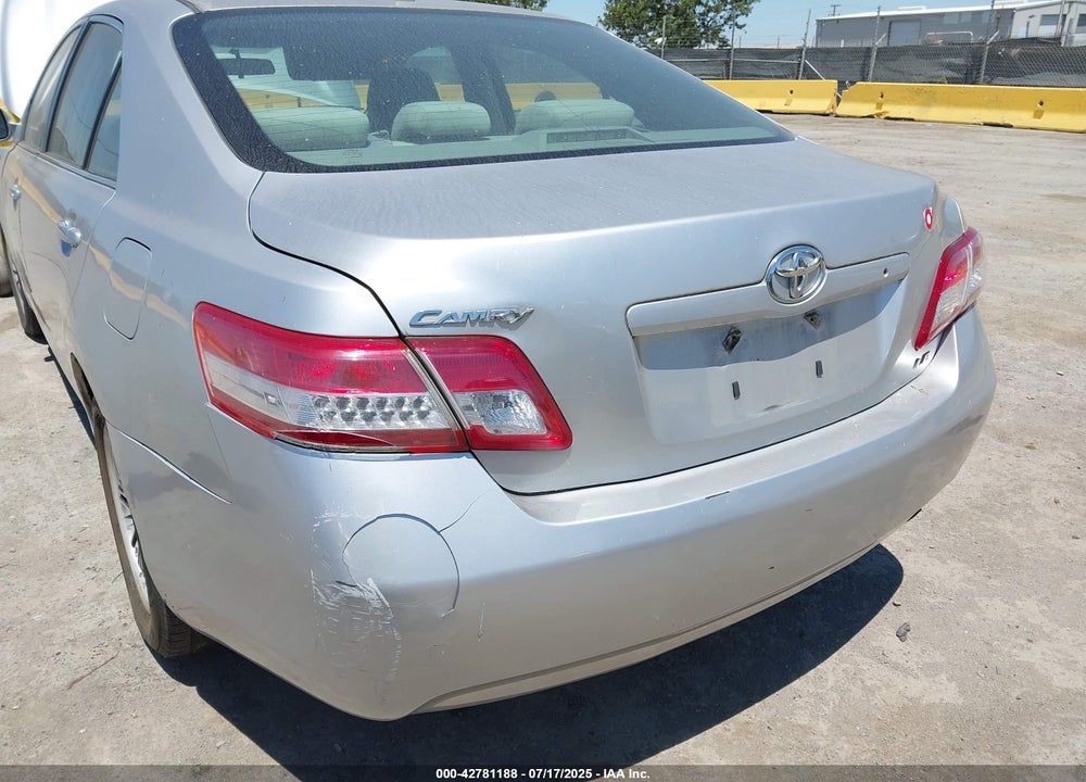 2010 TOYOTA CAMRY VIN: 4T1BF3EK3AU015729