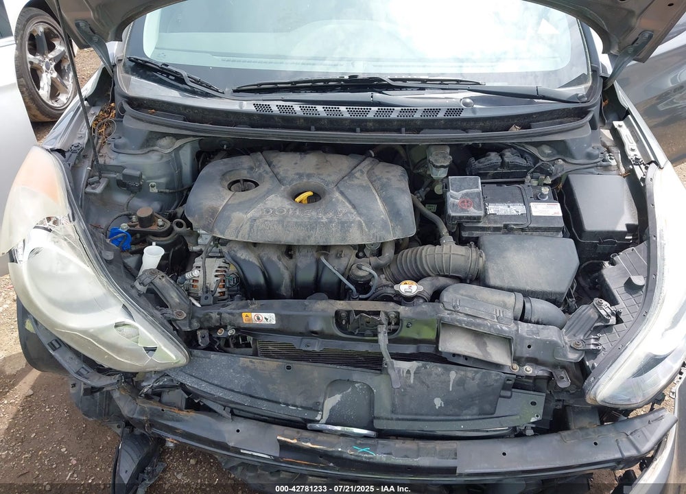 2013 HYUNDAI ELANTRA VIN: 5NPDH4AE3DH197072