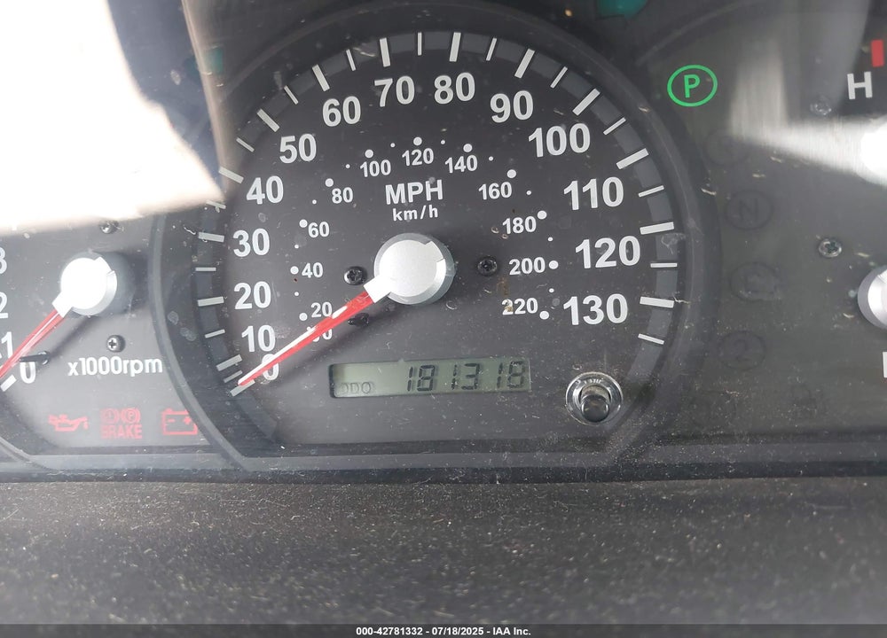 2004 KIA SORENTO EX/LX VIN: KNDJC733445254667