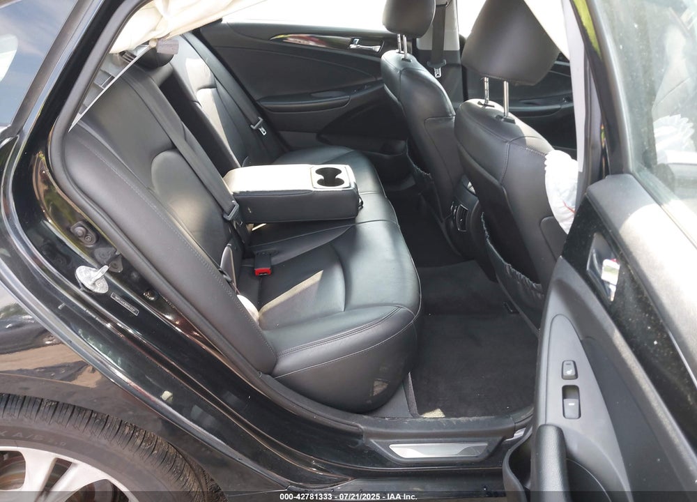 2013 HYUNDAI SONATA VIN: 5NPEC4AC6DH512237