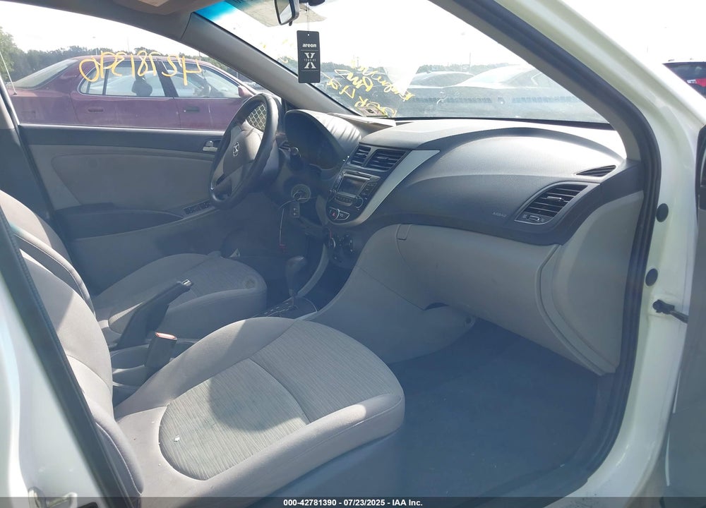 2016 HYUNDAI ACCENT VIN: KMHCT4AE0GU011469