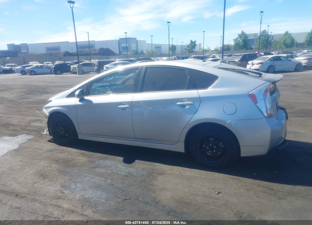 2015 TOYOTA PRIUS VIN: JTDKN3DU0F1986593