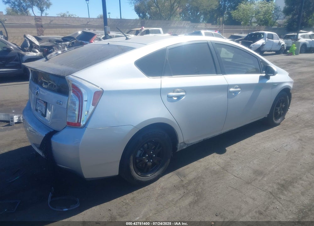 2015 TOYOTA PRIUS VIN: JTDKN3DU0F1986593